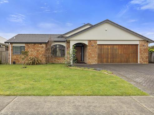 6 Aspiring Terrace, Aotea