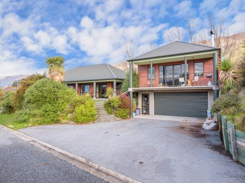 77 Bills Way, Wanaka