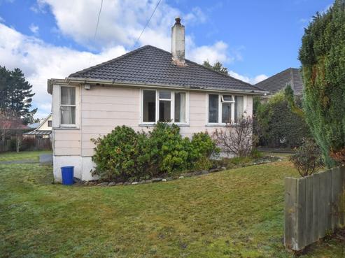 27 Ashmore Street, Halfway Bush