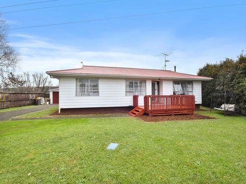 16 Gloaming Place, Conifer Grove