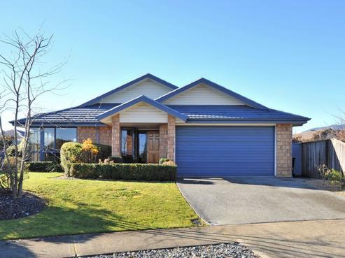 33 Cambelldon Crescent, Stoke