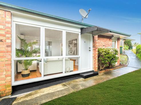 3/9 East Coast Road, Milford