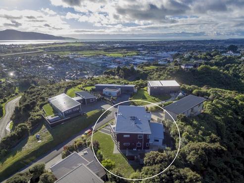 4 Ocean Vista Lane, Paraparaumu