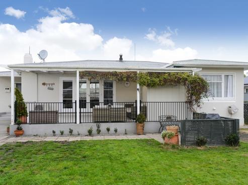 714 Rainbow Avenue, Parkvale
