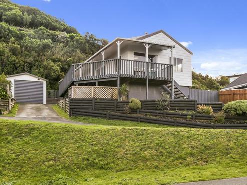 127 Maungaraki Road, Korokoro