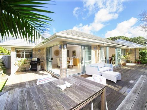 51 Harbour View Road, Point Chevalier