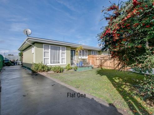 35 Merton Crescent, Pirimai