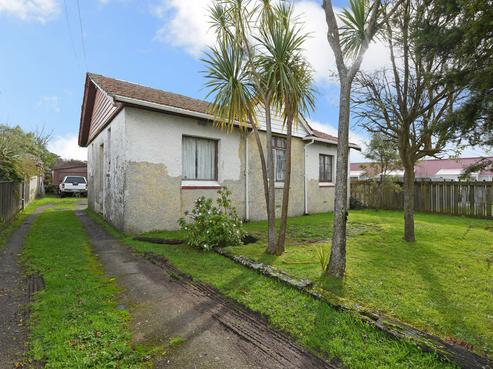 17 Awamutu Grove, Waiwhetu