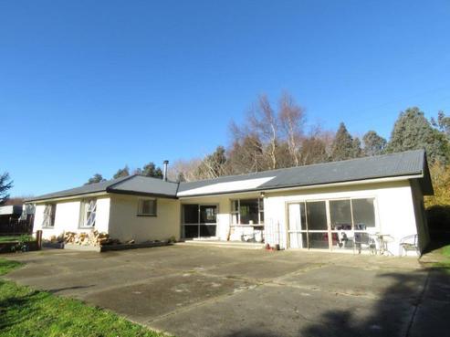 342 Mill Road North, Myross Bush