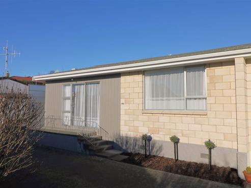 2/33 Nile Street, Highfield