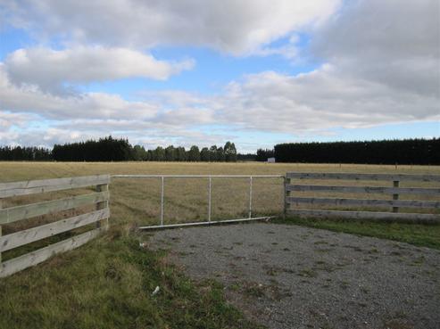 1833 South Eyre Road, West Eyreton