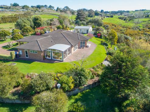 664 Wainui Road, Wainui