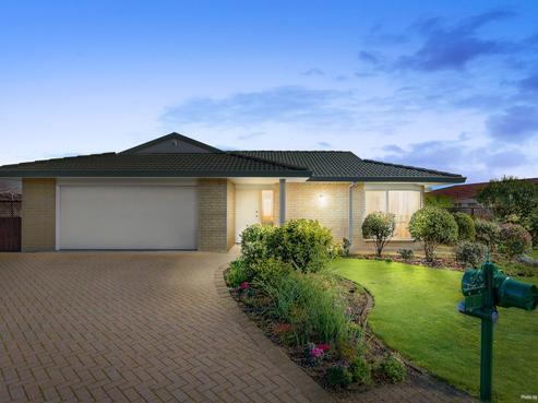 6 Flora Place, Wattle Downs
