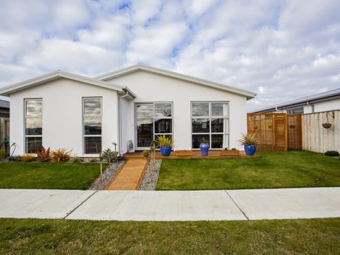 144 Infinity Drive, Pegasus