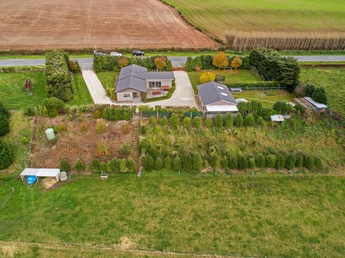2468 Old West Coast Road, Kirwee