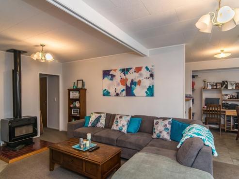 13B Sharda Grove, Paraparaumu Beach