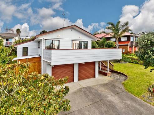 4 Cassandra Grove, Totara Vale