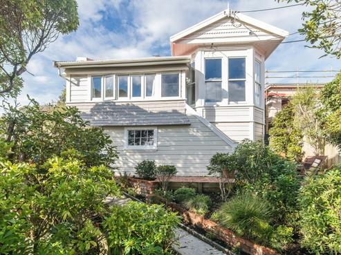 45 Fairview Crescent, Kelburn
