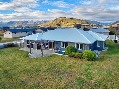 2 Mcivor Lane, Lake Hayes Estate