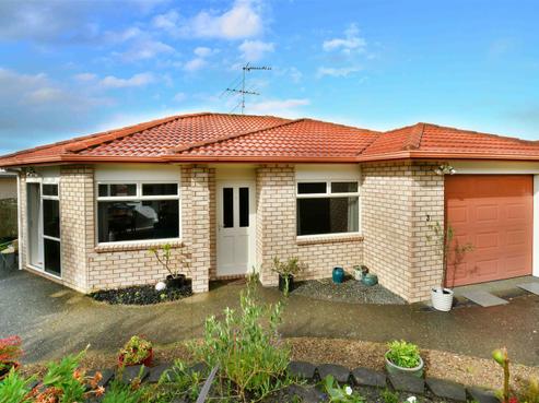 3 Chesterfield Way, Orewa