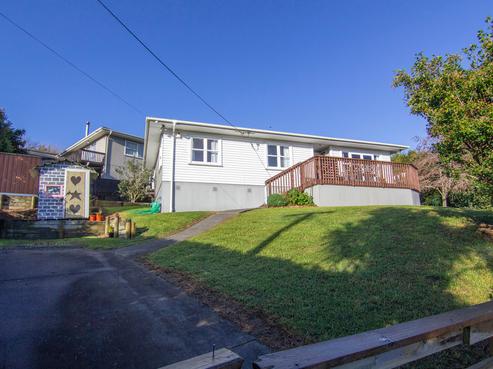 11 Mangakura Road, Helensville