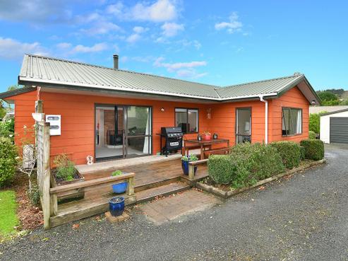 65 Rautawhiri Road, Helensville