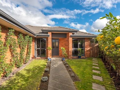 19 Bradnor Meadows Drive, Swanson