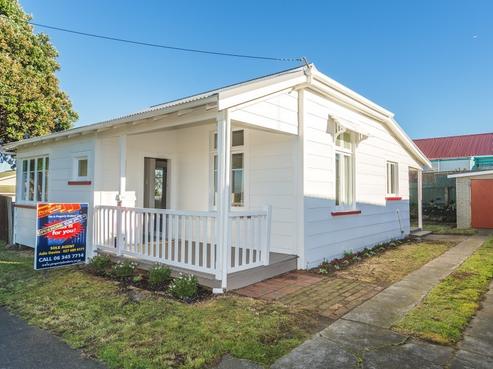 19 Manuka Street, Castlecliff