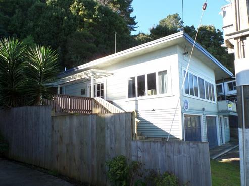 360 Thames Coast Road, Thornton Bay