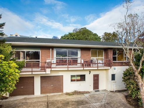 219 Larnach Road, Waverley