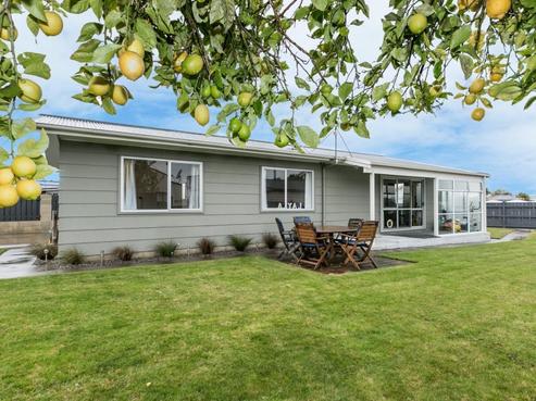 3 Atherfold Crescent, Greenmeadows