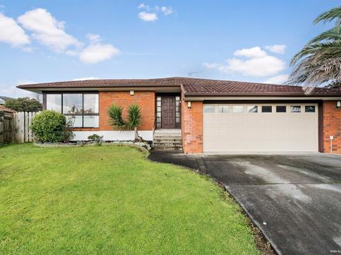 14 Carriage Close, Northpark