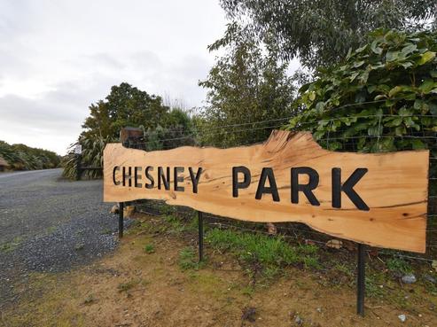242 Chesney Street, Tisbury