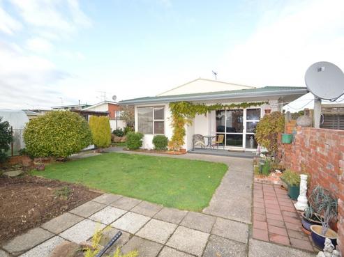 570 Tweed Street, Newfield