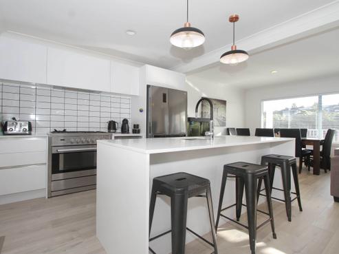 27 Greenway Rise, Gulf Harbour