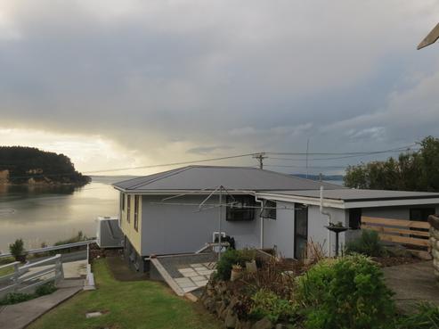 20 Bay View Road, Pouto