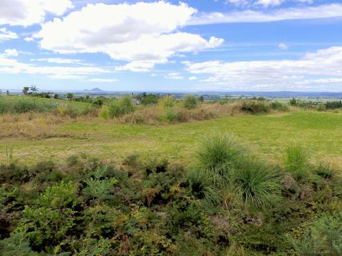 230E Withy Road, Manawahe