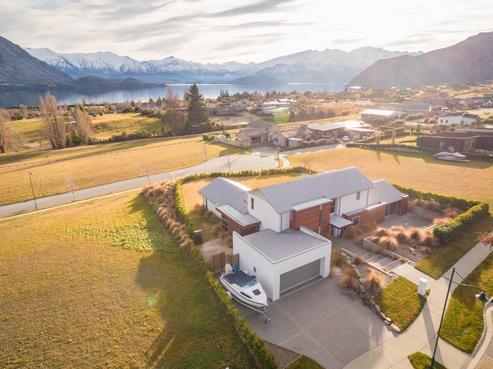 17 Westview Road, Wanaka