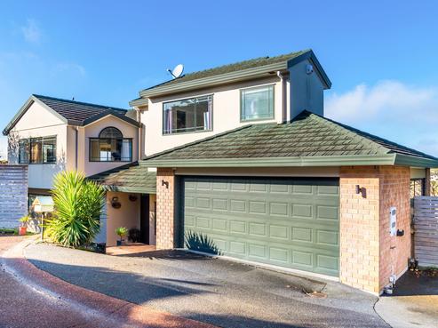 22D Caversham Drive, Torbay