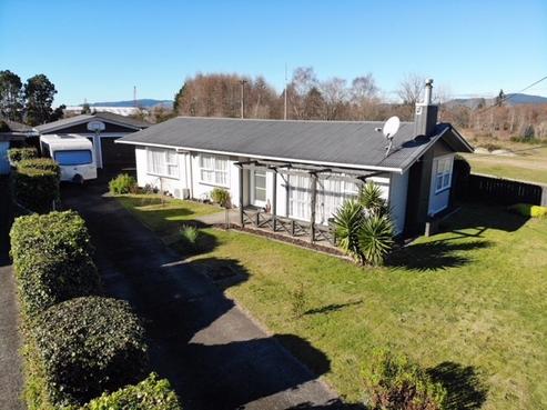28 Deborah Place, Mangakakahi