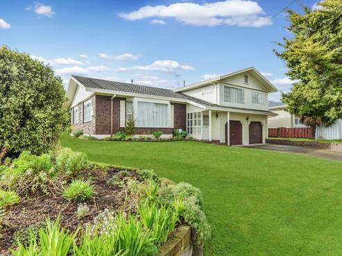 34 Claremont Avenue, Chartwell