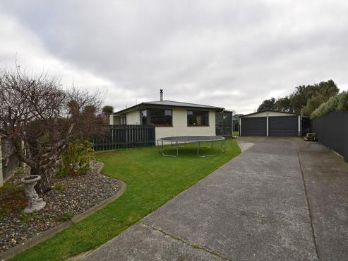 48 Moulson Street, Strathern