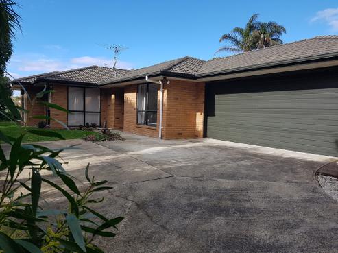8 Tates Court, Gulf Harbour