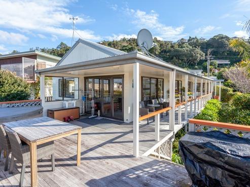 142 Main Road, Tairua