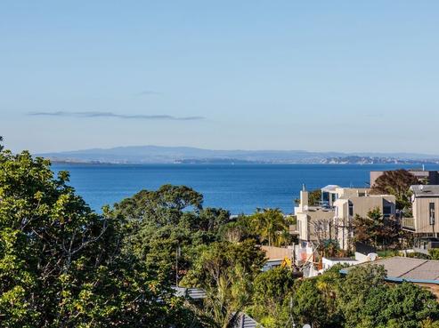 9A Eastcliffe Road, Castor Bay