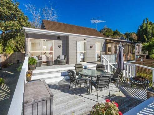68B Ayton Drive, Totara Vale
