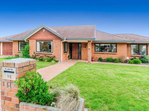 11 Kotuku Drive, Paraparaumu Beach