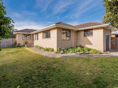 7 Hohiria Street, Waikanae Beach