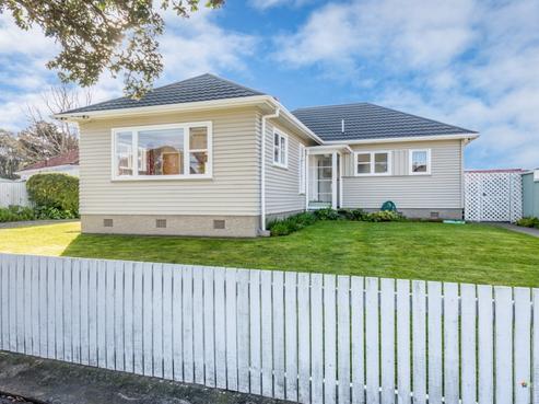 32 Gadsby Street, Avalon