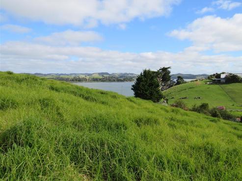 4 Emay Crescent, Paparoa